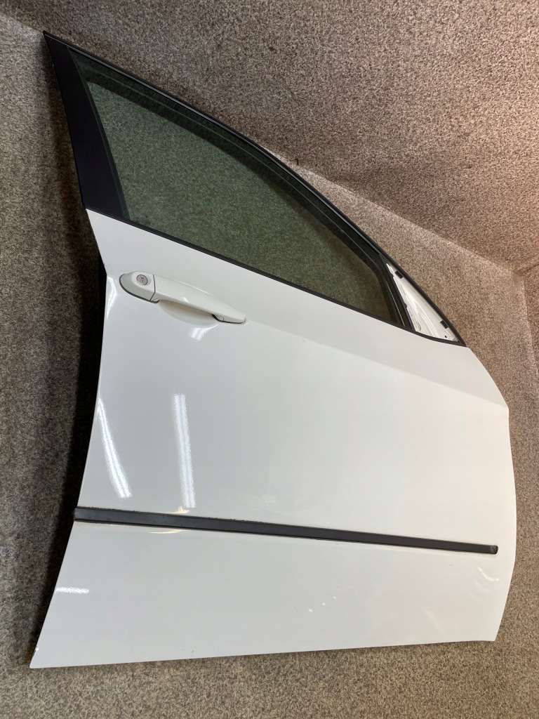 Двері правий перед передні білий alpinweiss a300 300 bmw x5 e70 120-150umfe Оригінал