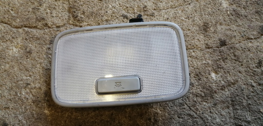 фото №1, Kia ceed ii 12- лампа потолочный