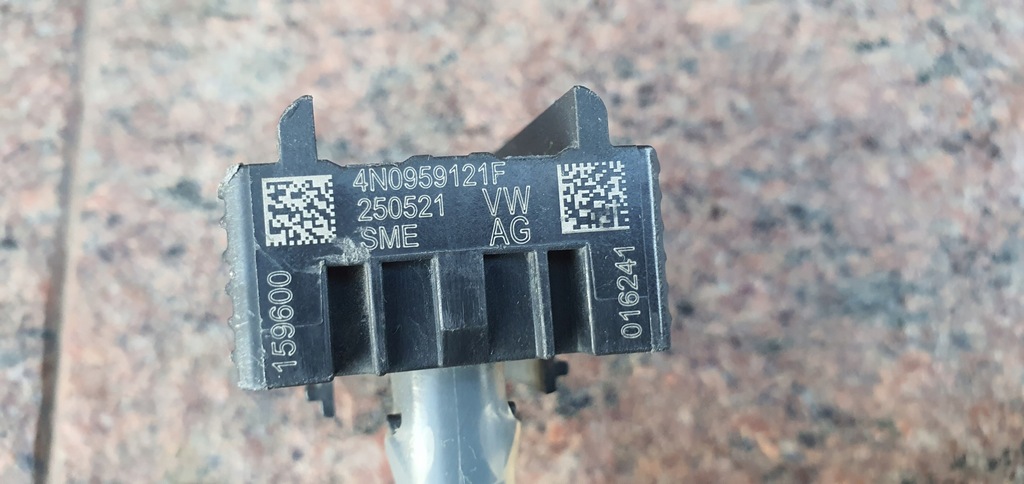 фото №9, Audi a6 a7 c8 2018- датчик захисту пішоходів