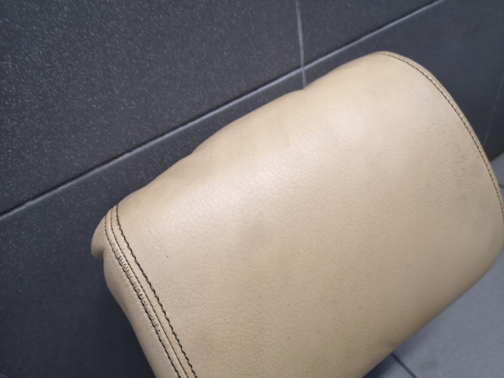 фото №7, Підголівник перед кремовий vw touareg 7l