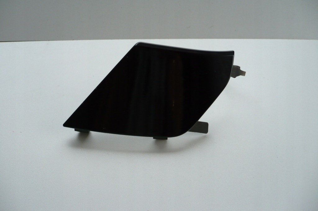 фото №1, Toyota proace city 19- заглушка фаркоп бампер перед