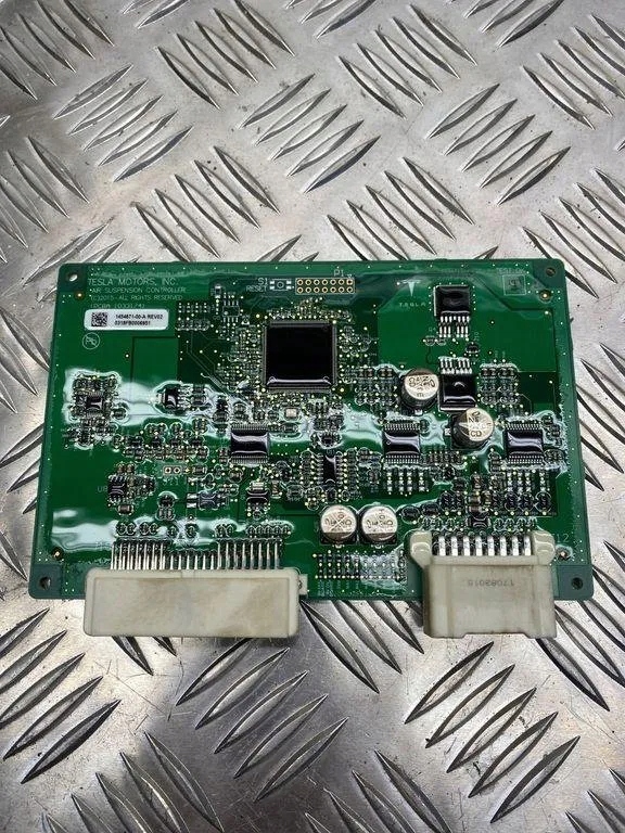 фото №1, Модуль комфорту tesla 145467100a electric 2017