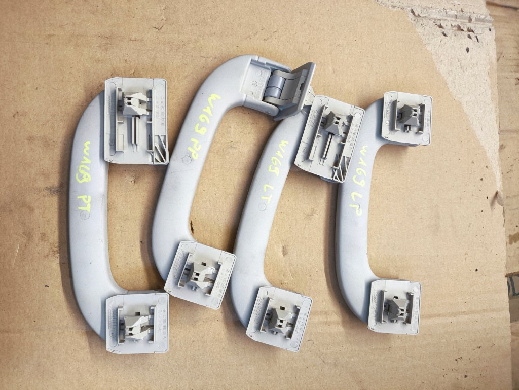 Mercedes w169 ручки обшивки потолка комплект mercedes w169 ? Оригинал