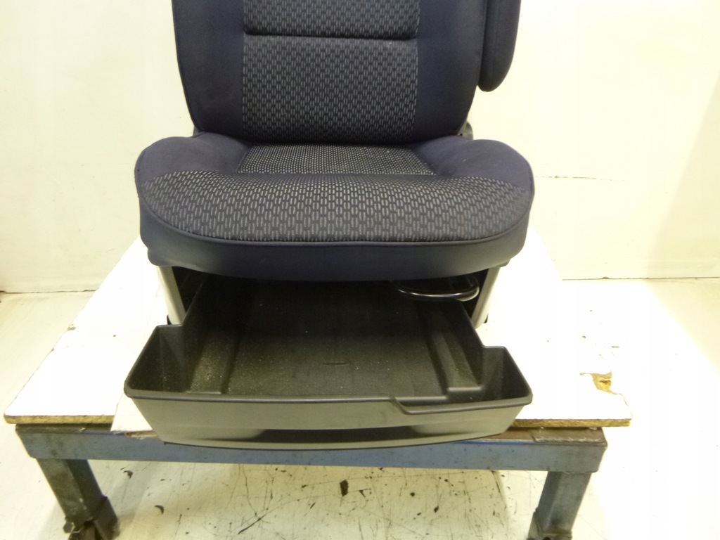 фото №8, Сиденье правый citroen berlingo lift 2005r.