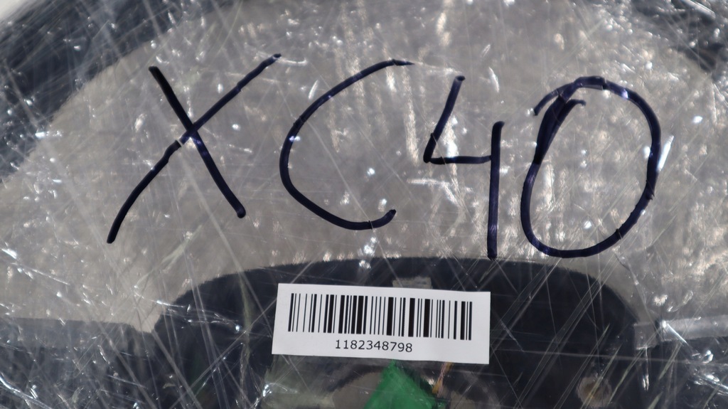 фото №12, Volvo xc40 r design воздуховод многофункциональный