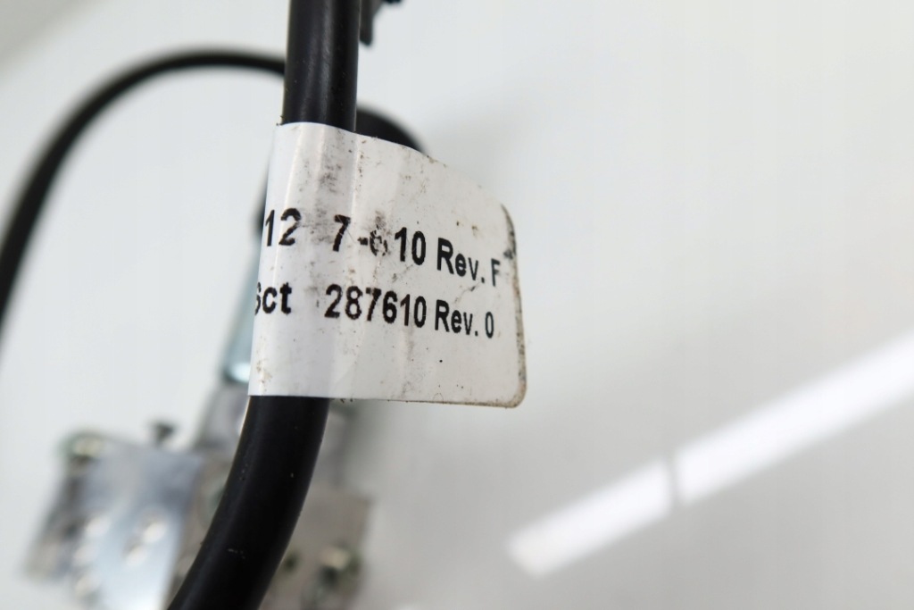 фото №8, Mercedes w164 gl164 x164 привід кришки багажника насос кришки 1648002948