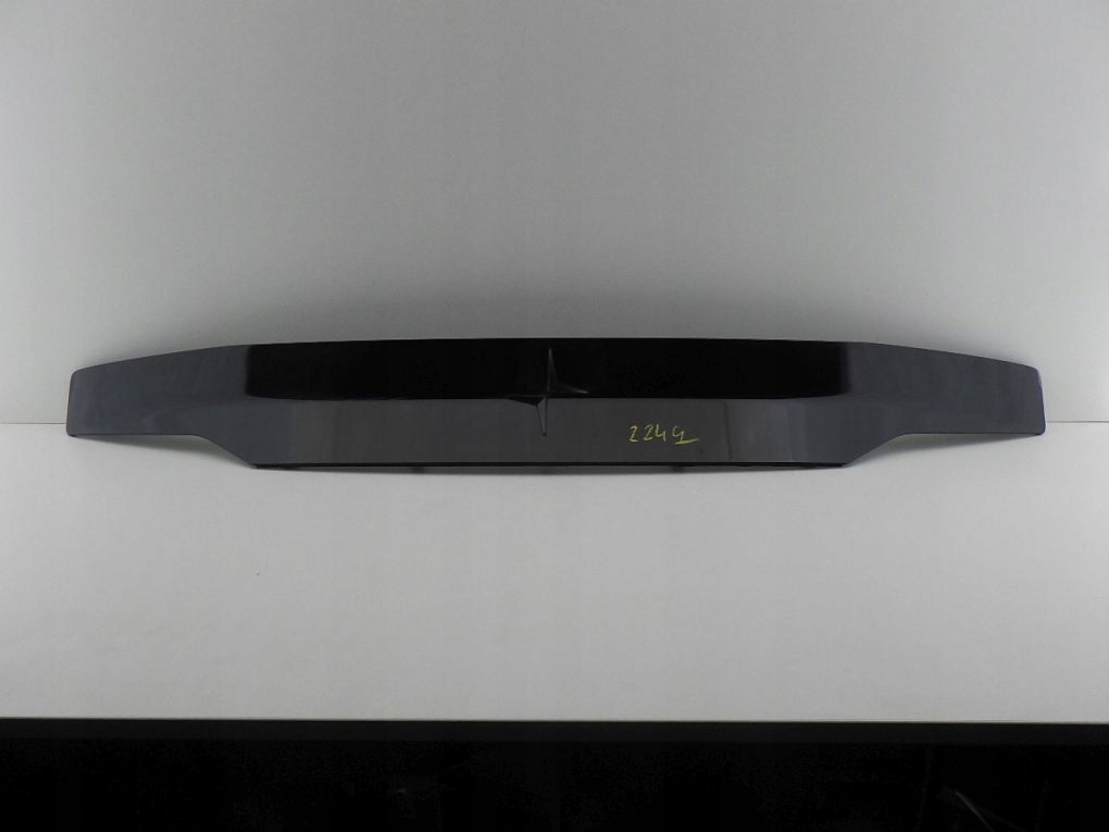 фото №1, Polestar ii 20- накладка крышки молдинг