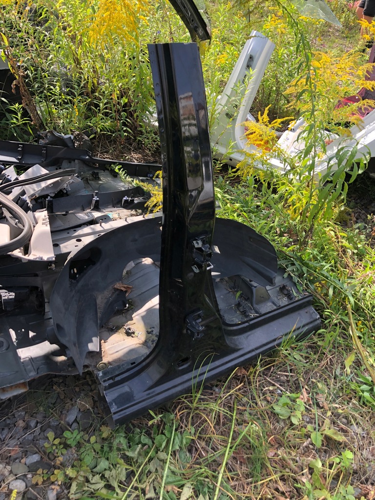 фото №1, Smart forfour 453 2015- блок двигателя b правый порог