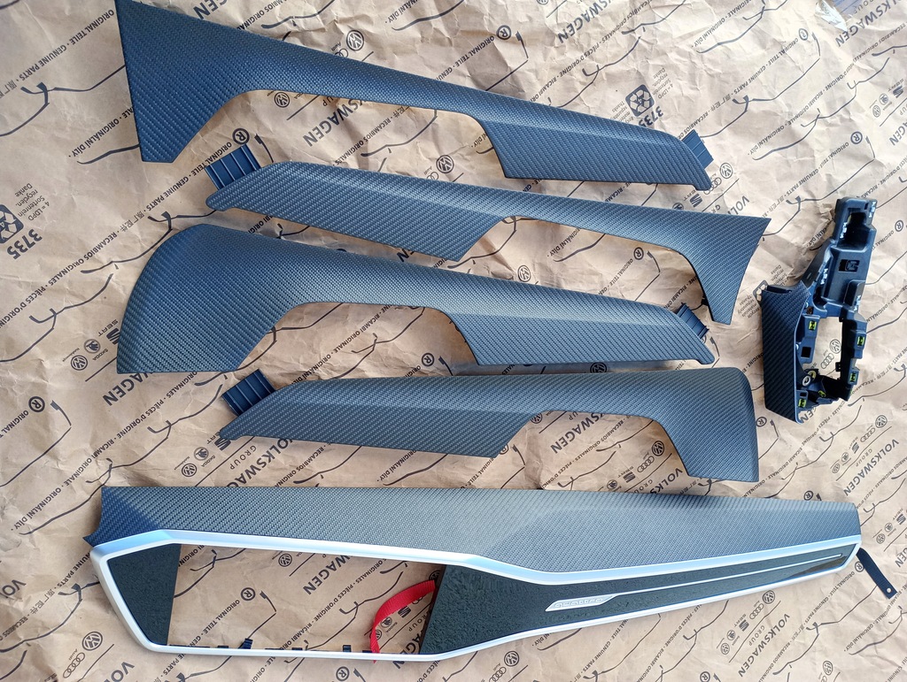 фото №15, Сиденья valcona a6 c8 4k s6 rs6 c7 a7 4k8 s7 rs7 recaro s line q7 q8 4m