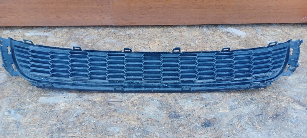 фото №5, Решітка радіатора решітка радіатора vw polo 6r 6r0853677a