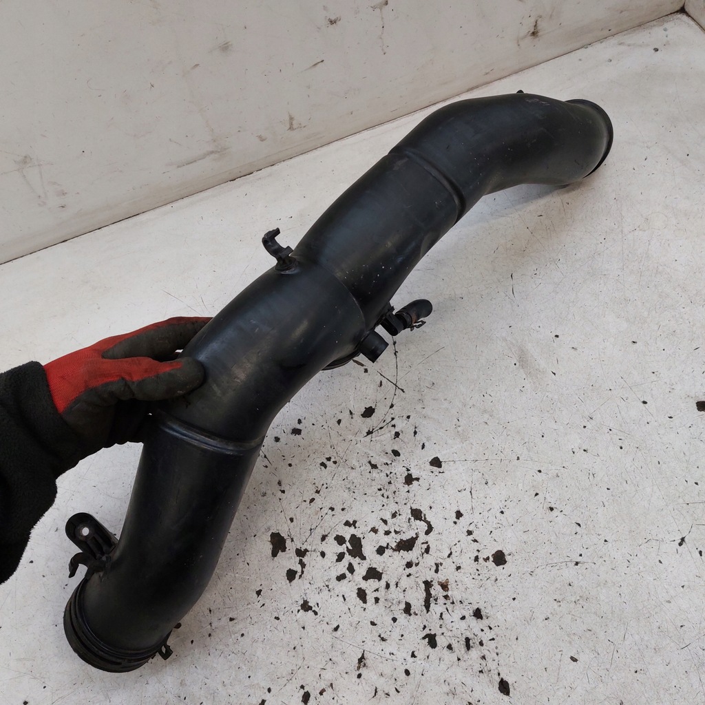 фото №13, Audi q7 4l 4,2fsi шланг труба всасывающая воздуха 7l8129627a