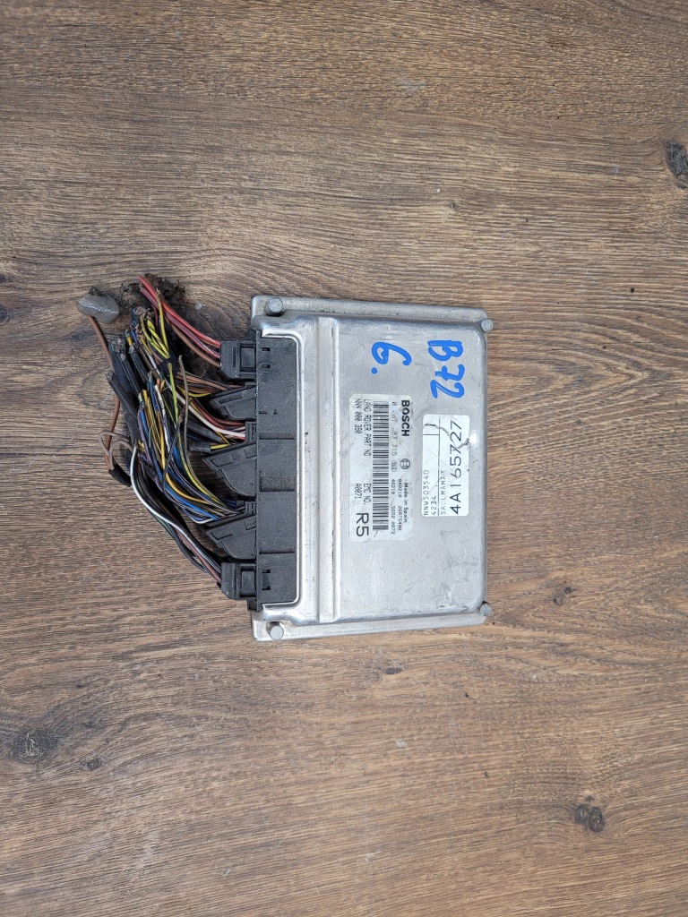 Купити Бортовий комп'ютер блок керування range rover l322 0261207715 nnn000390 a0071