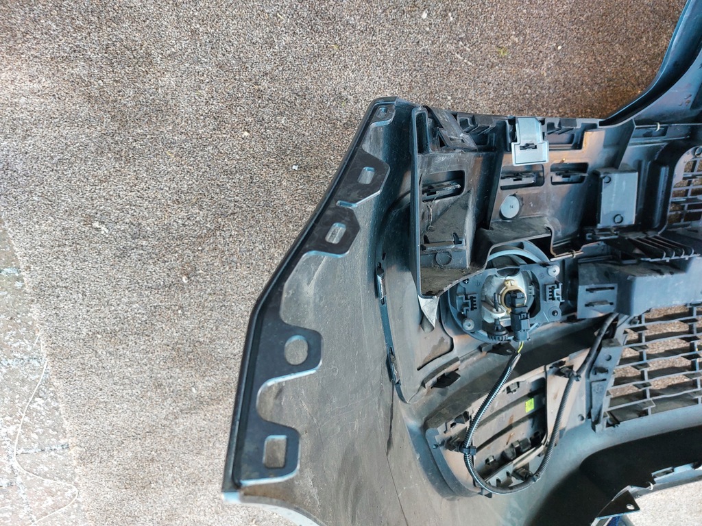 фото №13, Бампер перед citroen c3 picasso 08-12r szary