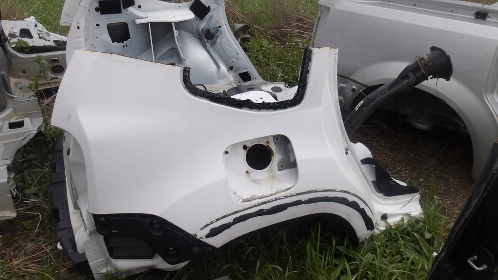 фото №1, Чверть крила правий задній dacia duster i