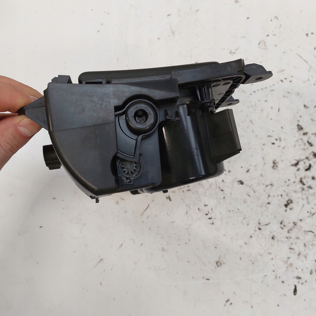 фото №8, Audi a7 c7 кронштейн бардачок na кружки 4g0862534a