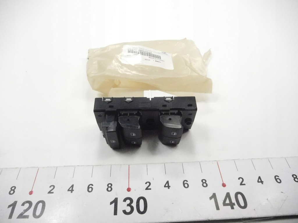 фото №7, Переключатель регулировки окон hyundai i20 iii оригинальный номер 93571 q00104x