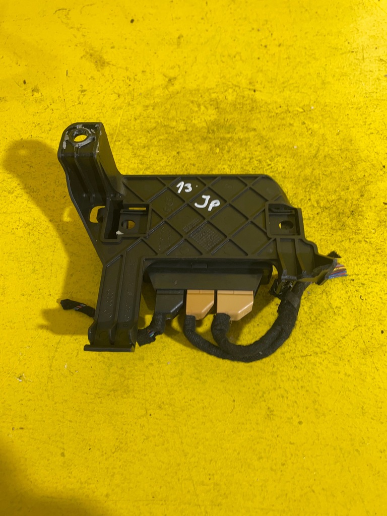 фото №6, Audi a4 b8 - датчик парковки 8k0919475aa