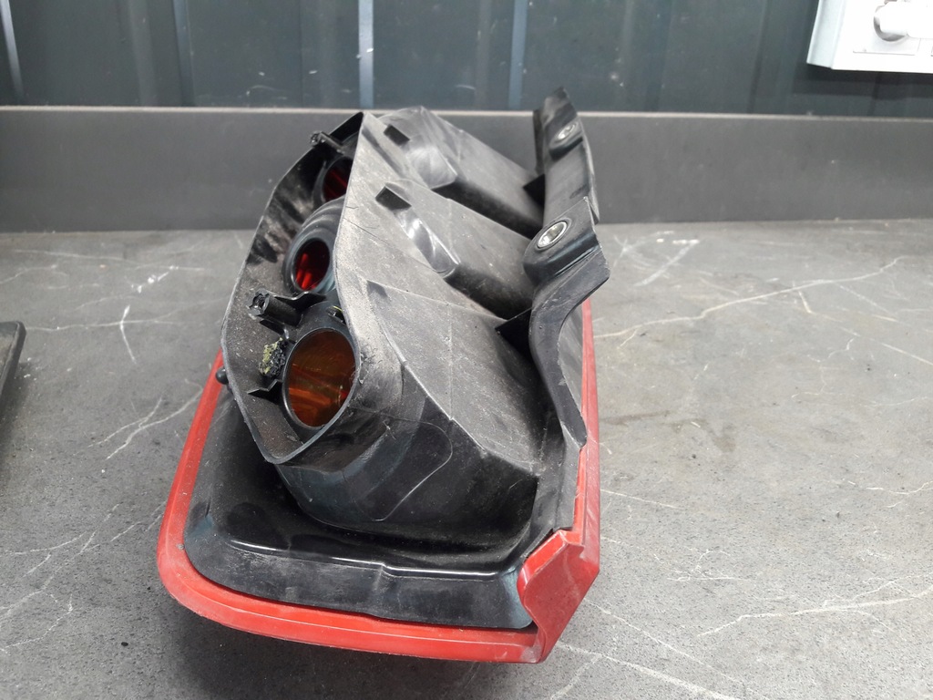 фото №11, 27460102 лампа лівий задня fiat grande punto