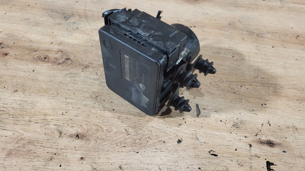 фото №1, Насос abs skoda octavia ii 2 2,0tdi 04-07 1k0907379ab