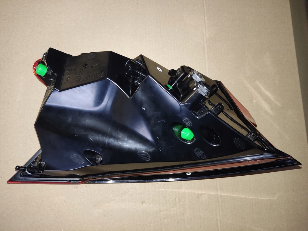 фото №12, Лампи задня led audi e-tron gt 4j3945092 4j3945091a