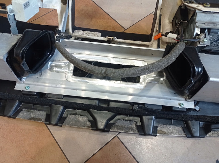 фото №13, Приборная панель приборная консоль приборная панель каркас audi a8 d2