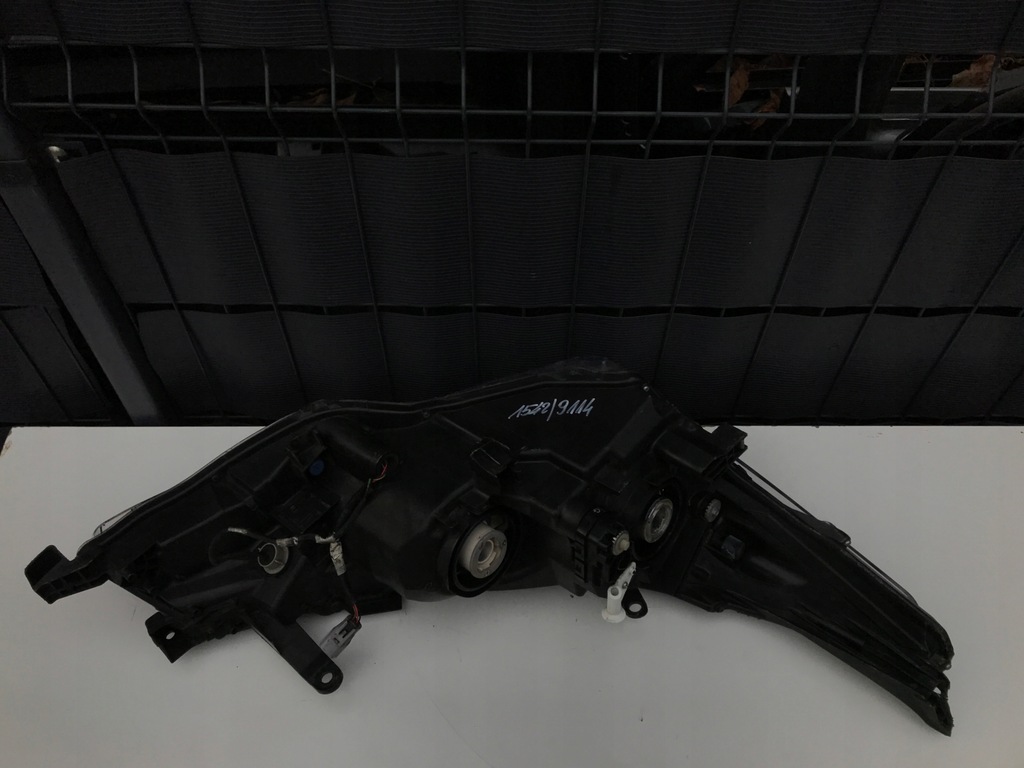 фото №6, Toyota corolla e16 левая лампа перед led lift 2015-2018