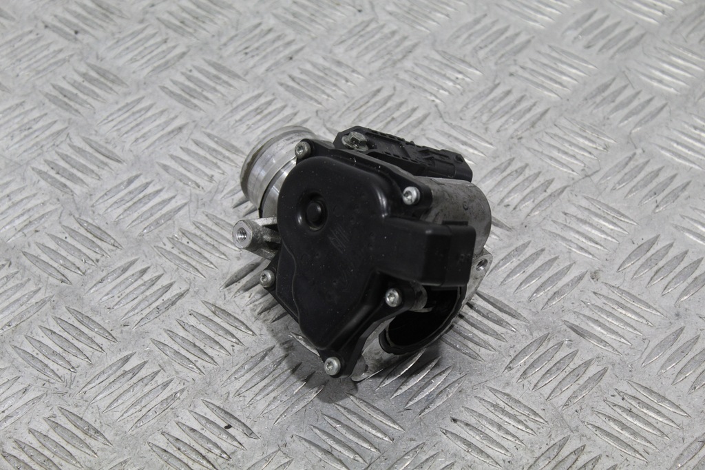 фото №1, Дроссельная заслонка a-klasa w176 161a09287r