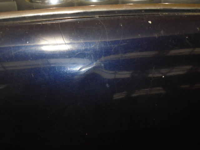 Audi a4 b5 94-99 кришка двигуна капот решітка радіатора в Україні