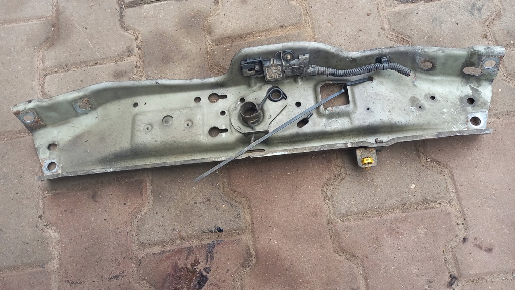 фото №4, Pas верхній передній opel zafira b 06r kombi