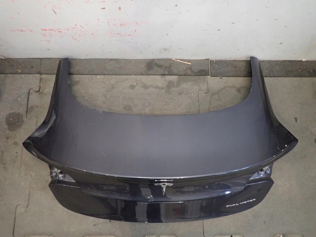 фото №2, Крышка багажника tesla 3 2017-