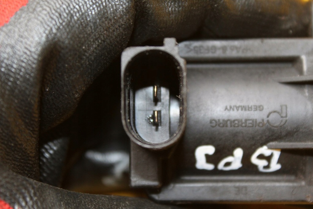 фото №5, Клапан турбіни a4 b7 a6 c6 2.0 tfsi 06f145710b