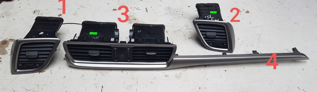 Купить Молдинг решётка обдув консоли mazda 3 bm 16-18