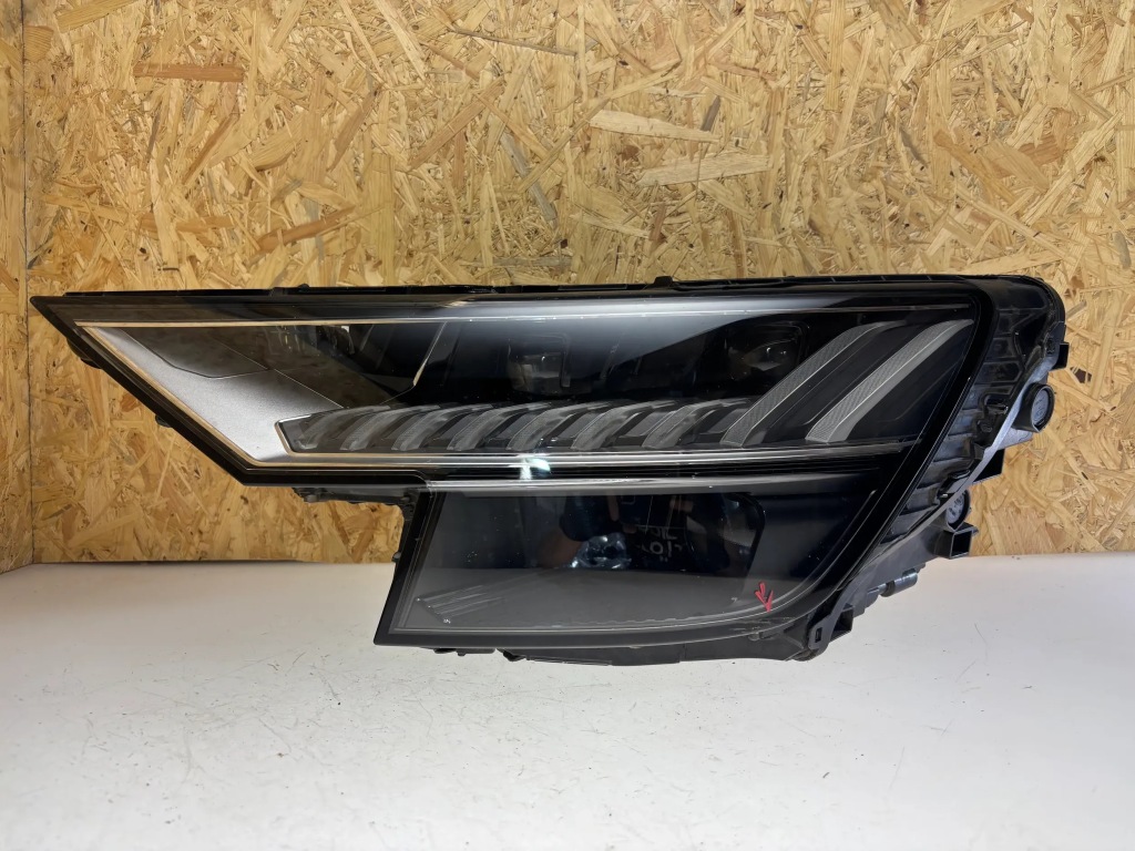 фото №1, Audi q8 2019 лампи передні