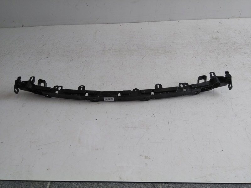 фото №1, Porsche 911 992 992807139a направляющая бампера оригинальный номер