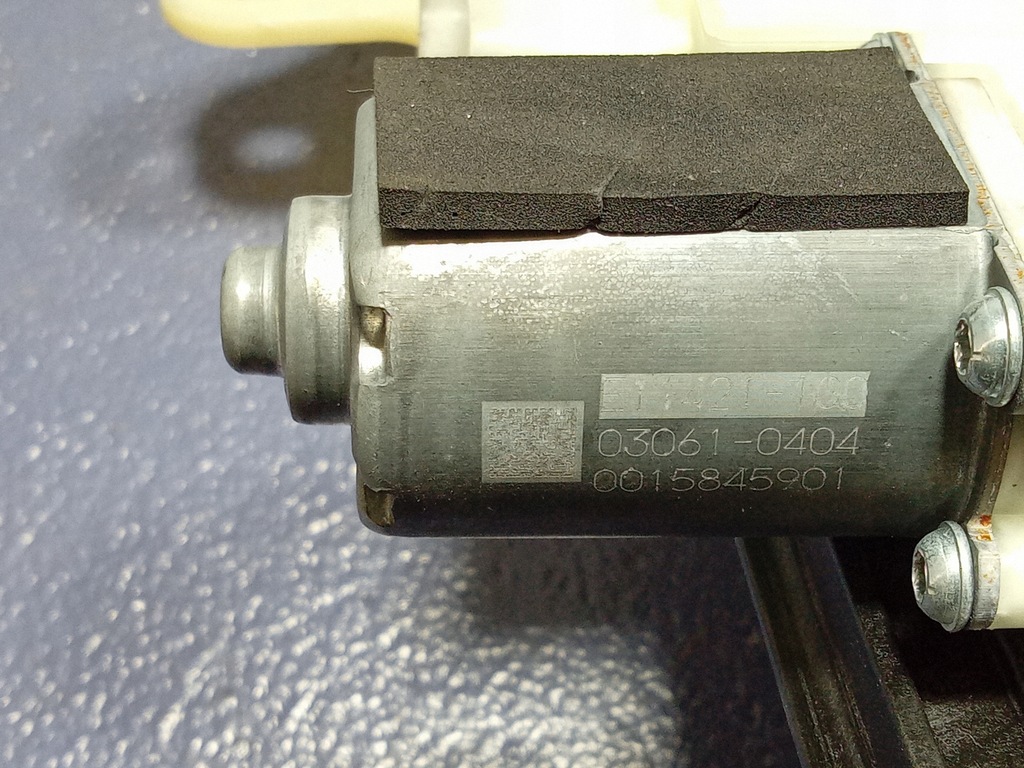 фото №5, Renault clio v 19- подъемник стекло перед правый 807201776r