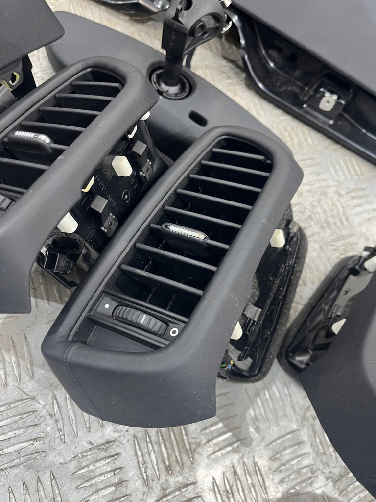 фото №6, Porsche cayenne 7p5 набір шкіра exclusive годинник