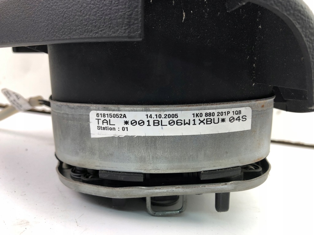 фото №5, Vw golf v подушка подушка безпеки керма 1k0880201p