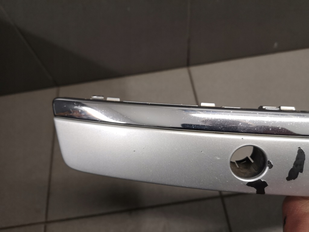 фото №7, Молдинг бампера правый перед a8 d3 lift 4e0807224ab