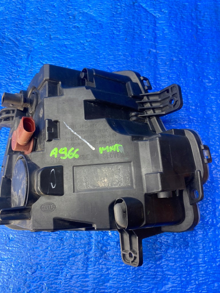 фото №8, Левый противотуманная фара+ поворотник vw scirocco 1k8941661h oryg