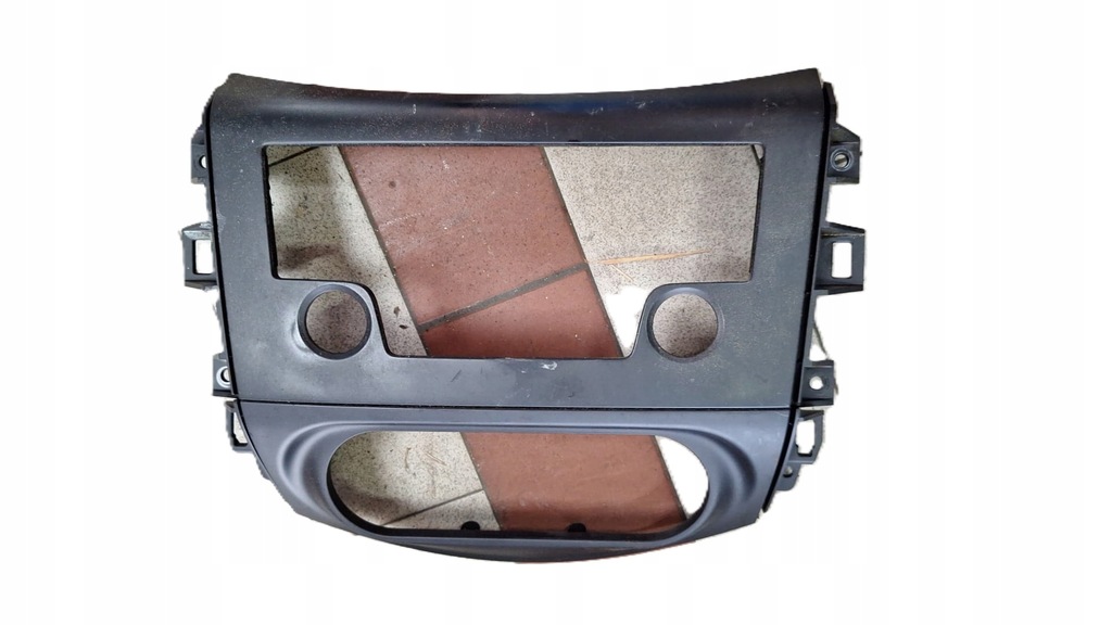 фото №1, Рамка корпус радіо navara np300 682604kj1a