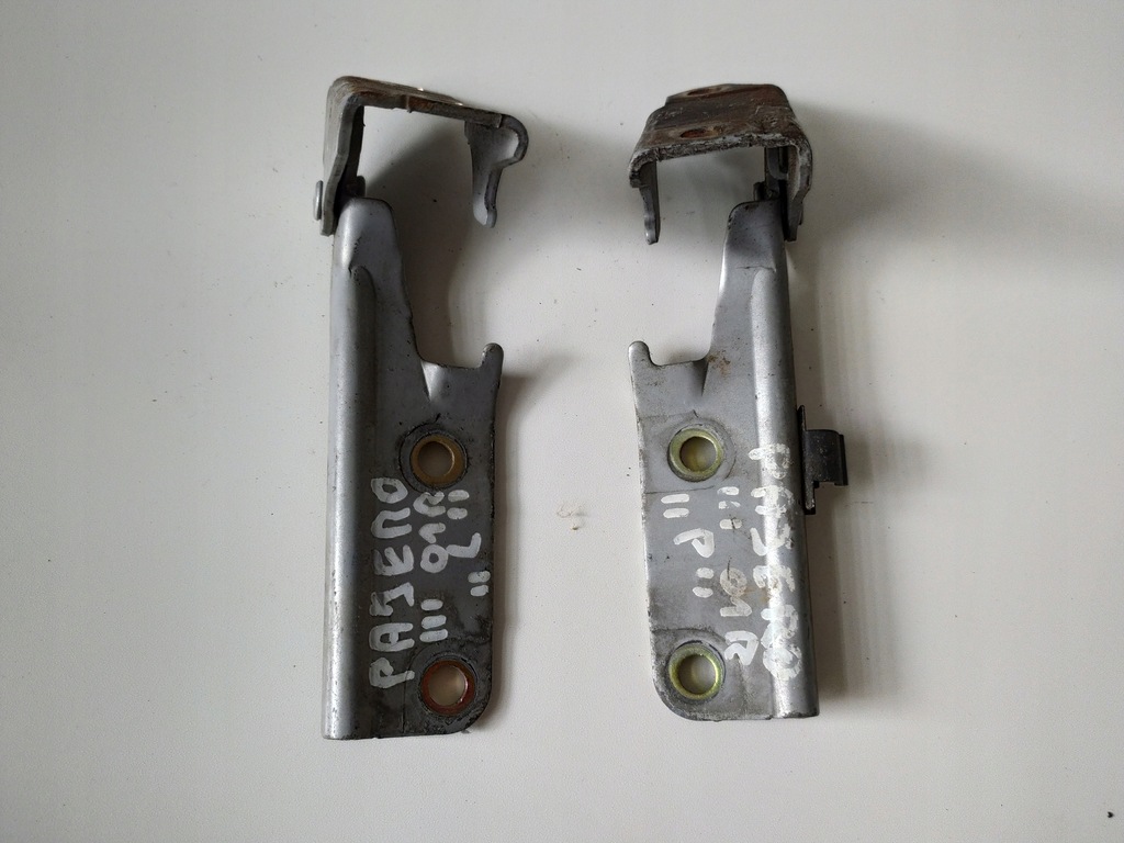 фото №1, Петли капот правый левый комплект mitsubishi pajero iii 2001 rok