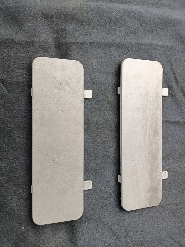 фото №1, Porywa заглушка бардачка scania r s 2329423