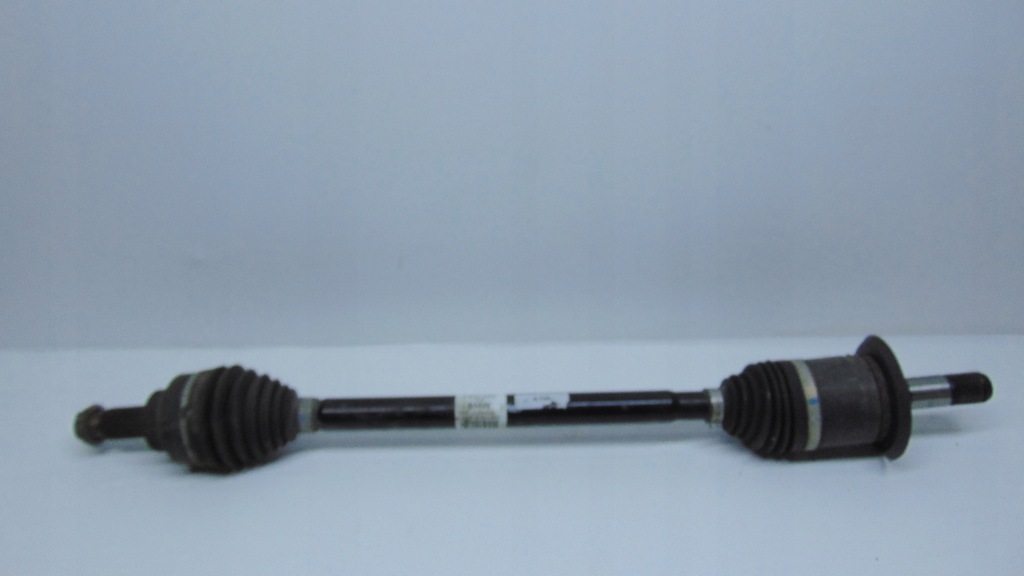 фото №1, Bmw оригінальний номер 7637444 привідний вал задня