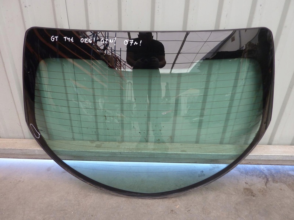 фото №1, Стекло крышки alfa romeo gt 2007r. задняя с подогревом