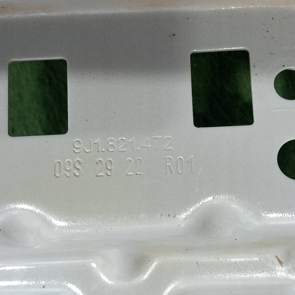 фото №7, Крила правий перед porsche taycan 9j1821472