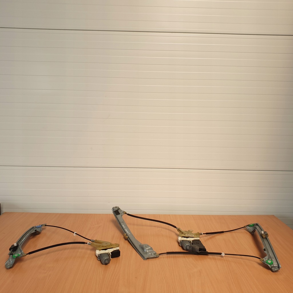 фото №1, Механизм подъемник моторчик окон левый перед задняя renault laguna iii