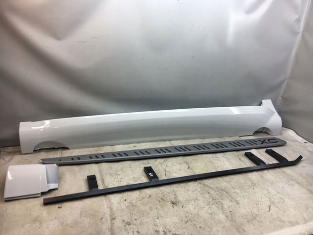 фото №1, Volvo xc60 ii порог левый молдинг кронштейн 31253571