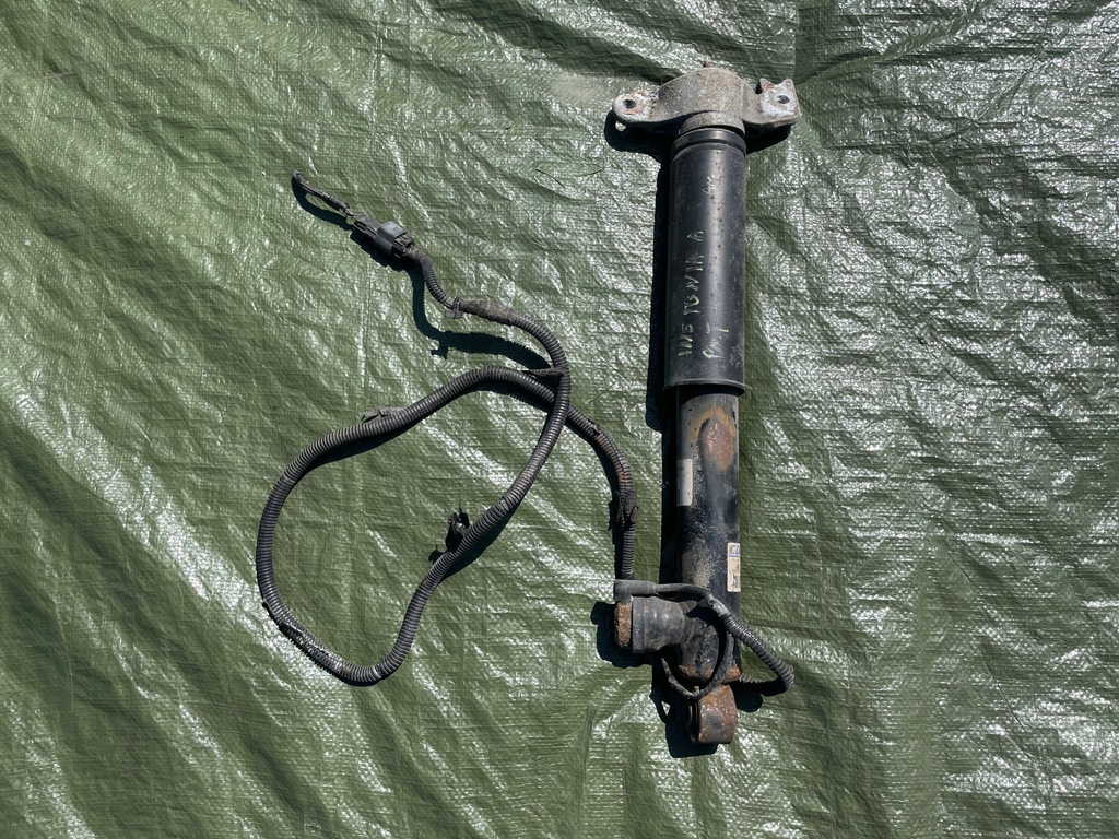 фото №1, Амортизатор правий задня ids opel insignia a 13319754 eu