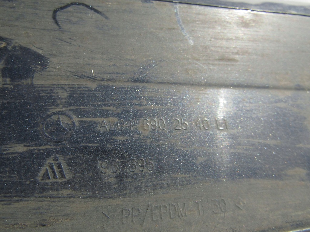 фото №11, Порог молдинг mercedes c-klasa w204 coupe amg левый