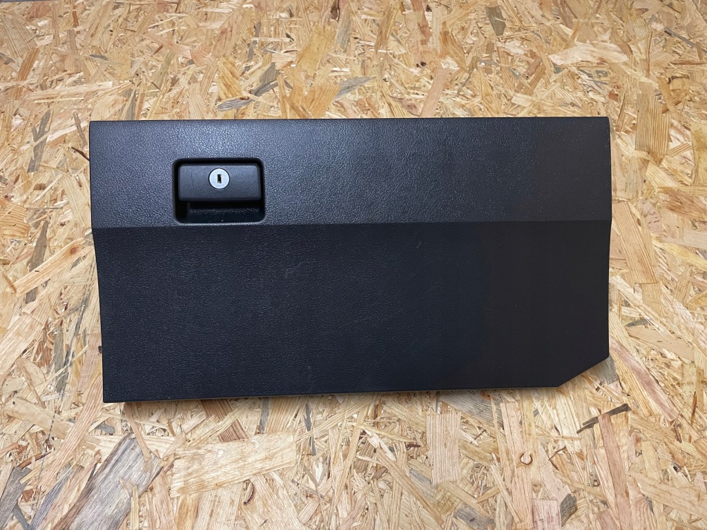 фото №1, Бардачок панели консоли пассажир toyota verso